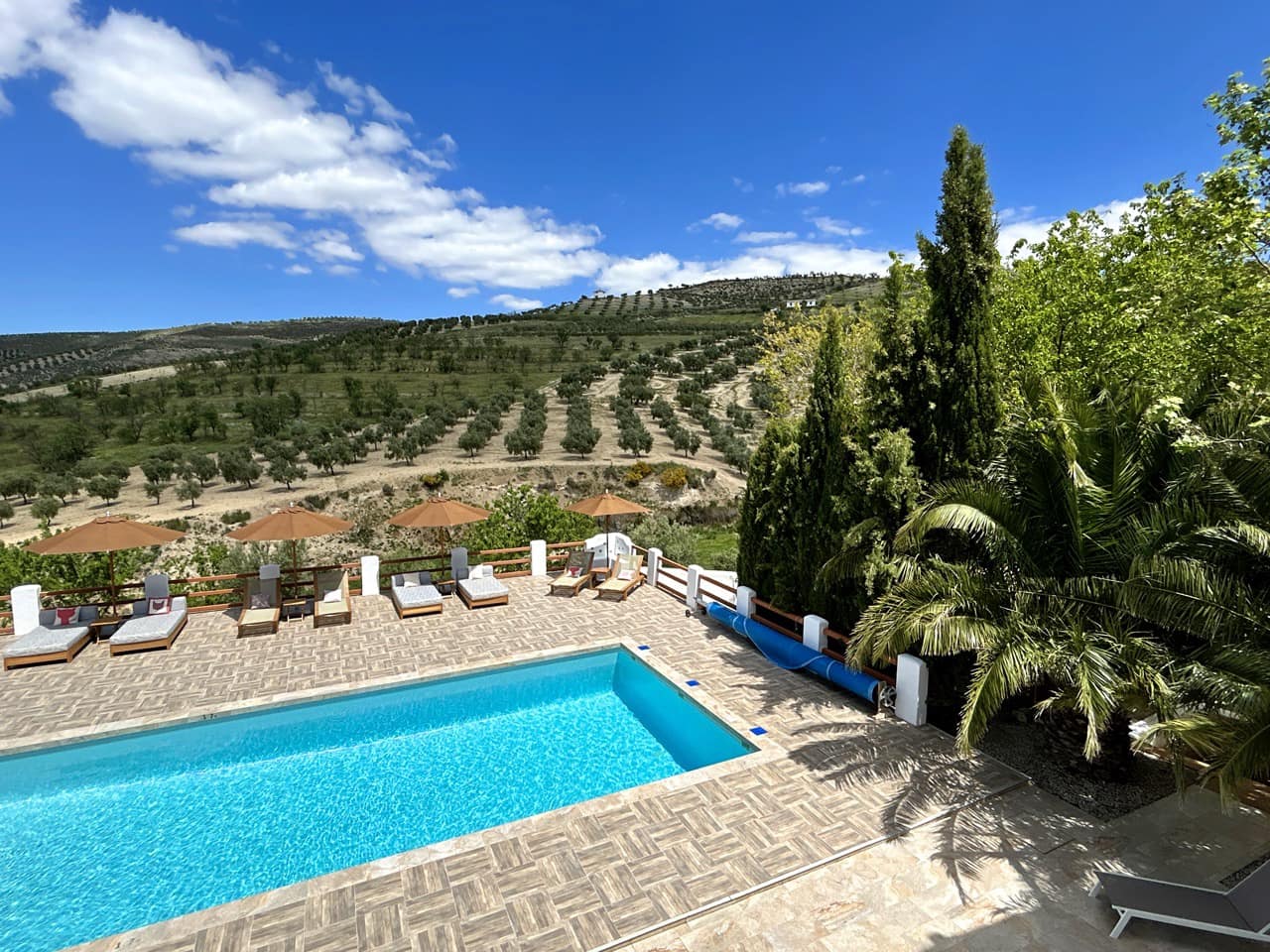 15 soveværelse Guesthouse/B & B til salg i Santa Cruz del Comercio med swimmingpool garage - € 1.750.000 (Ref: 8969717)