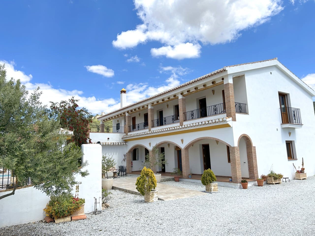 15 soveværelse Guesthouse/B & B til salg i Santa Cruz del Comercio med swimmingpool garage - € 1.750.000 (Ref: 8969717)