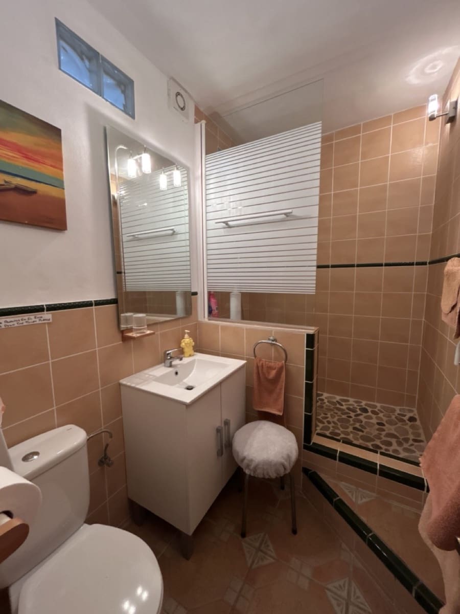 5 soveværelse Villa til salg i Velez de Benaudalla med swimmingpool garage - € 285.000 (Ref: 9032631)