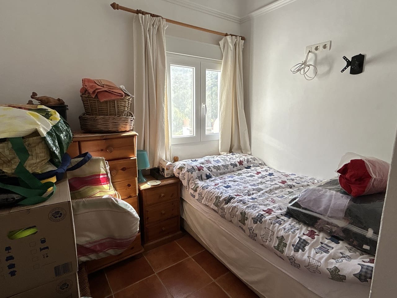 5 soveværelse Villa til salg i Velez de Benaudalla med swimmingpool garage - € 285.000 (Ref: 9032631)