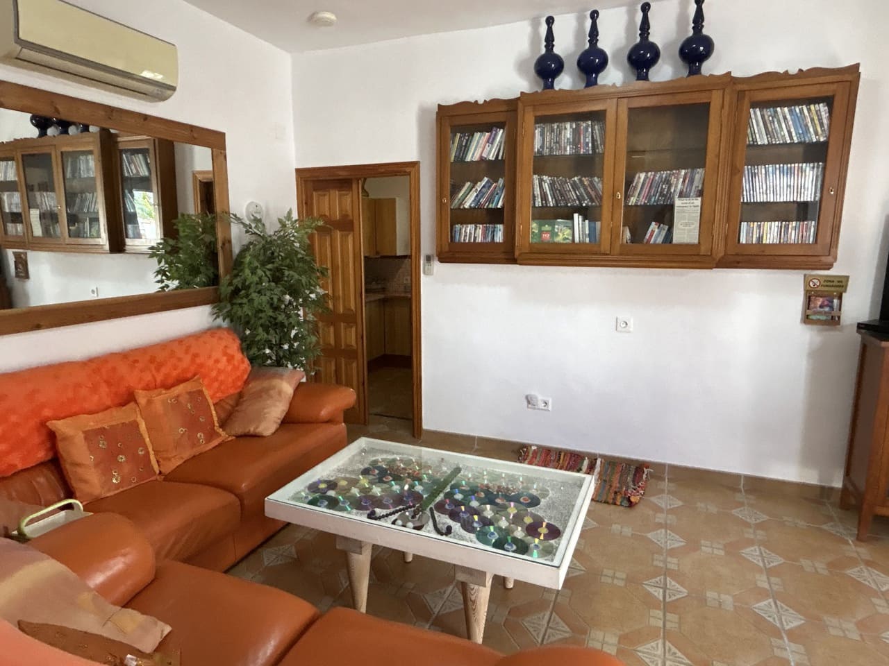 5 soveværelse Villa til salg i Velez de Benaudalla med swimmingpool garage - € 285.000 (Ref: 9032631)