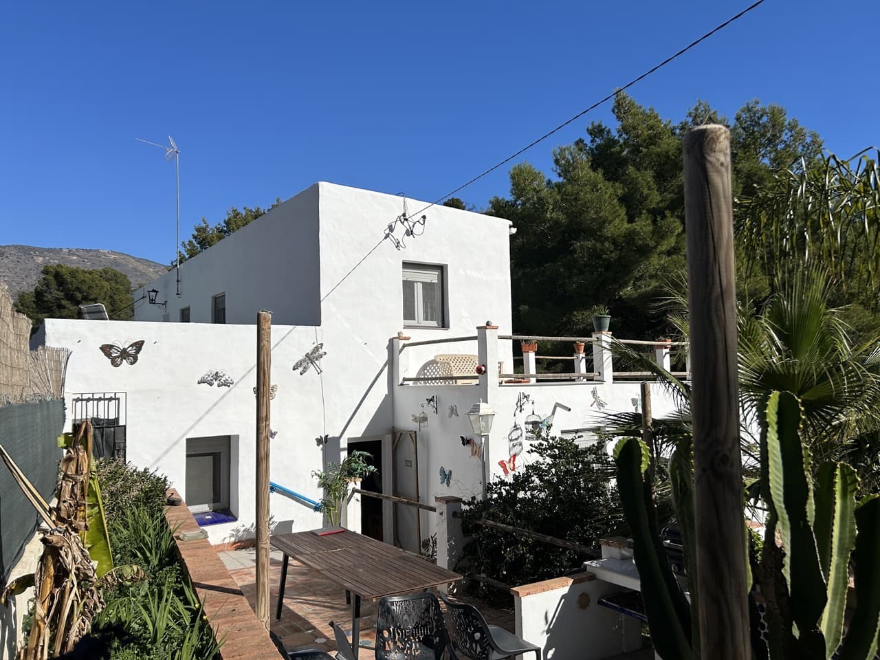 5 soveværelse Villa til salg i Velez de Benaudalla med swimmingpool garage - € 285.000 (Ref: 9032631)