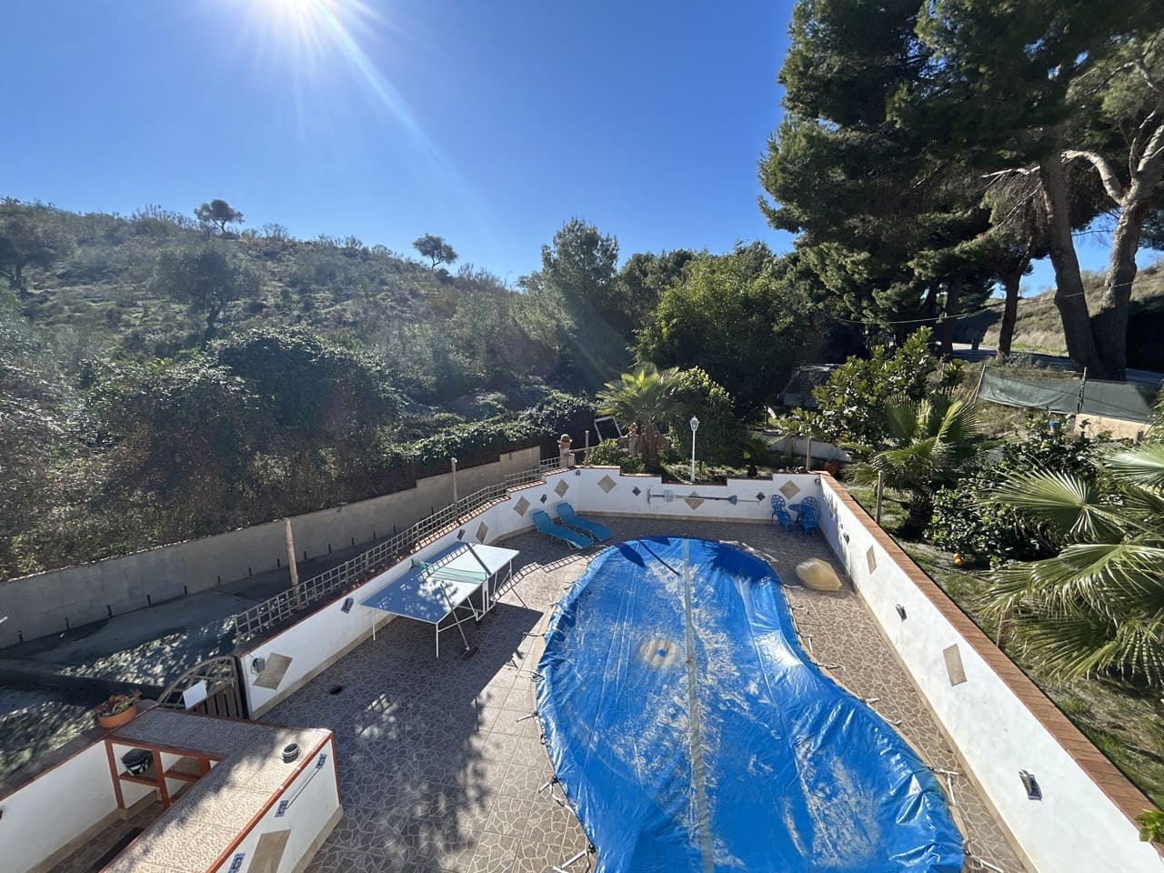 5 soveværelse Villa til salg i Velez de Benaudalla med swimmingpool garage - € 285.000 (Ref: 9032631)