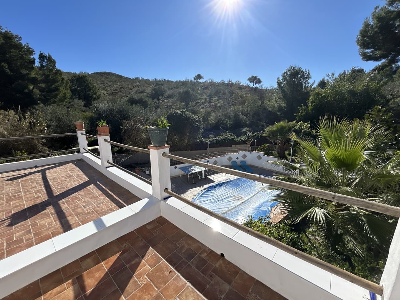 5 soveværelse Villa til salg i Velez de Benaudalla med swimmingpool garage - € 285.000 (Ref: 9032631)