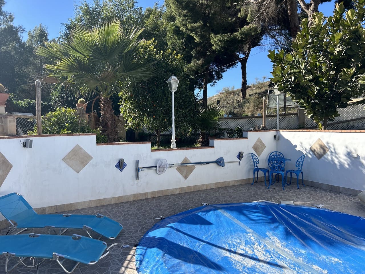 5 soveværelse Villa til salg i Velez de Benaudalla med swimmingpool garage - € 285.000 (Ref: 9032631)