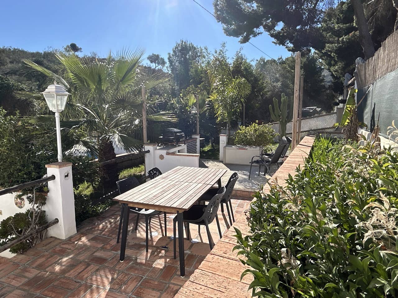 5 soveværelse Villa til salg i Velez de Benaudalla med swimmingpool garage - € 285.000 (Ref: 9032631)