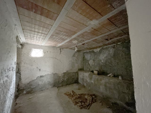 Ruin til salg i Moclín - € 25.000 (Ref: 9032646)