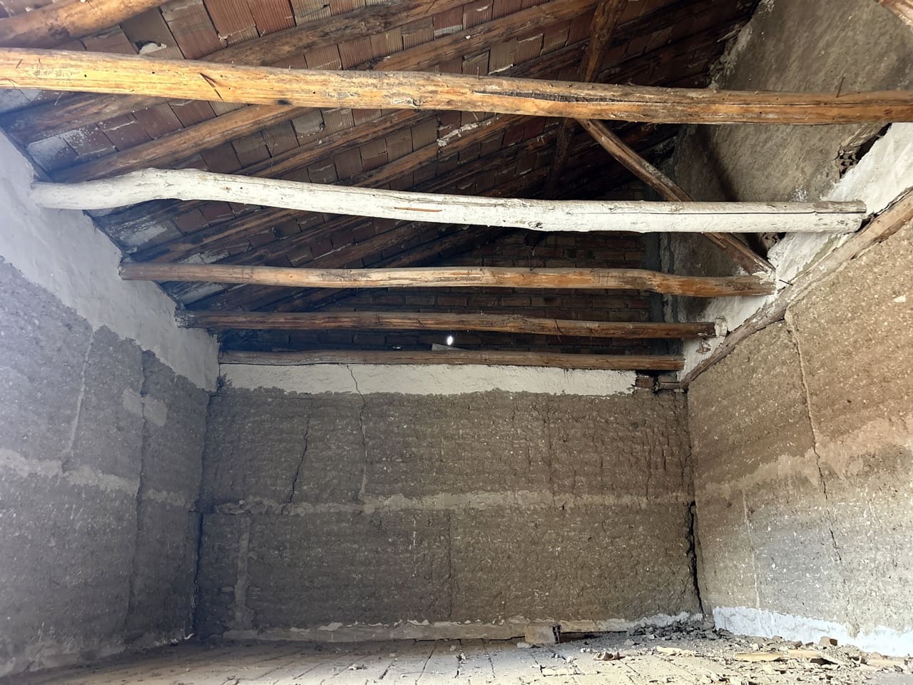 Ruin til salg i Moclin - € 25.000 (Ref: 9032646)