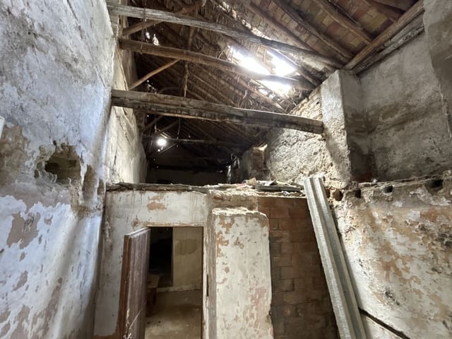 Ruin til salg i Moclín - € 25.000 (Ref: 9032646)