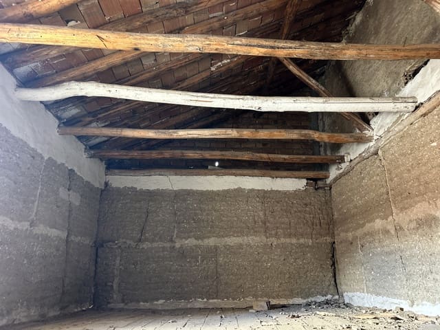 Ruin til salg i Moclín - € 25.000 (Ref: 9032646)