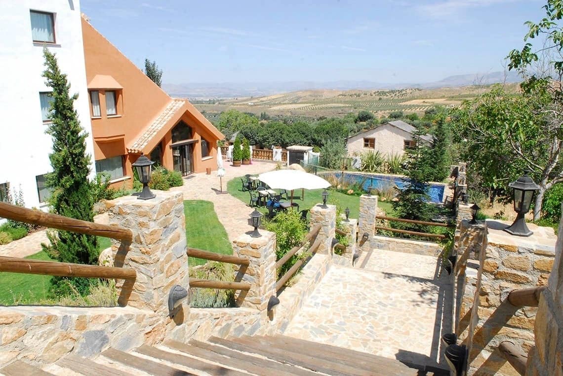 29 soveværelse Hotel til salg i Dilar med swimmingpool garage - € 1.500.000 (Ref: 9115463)