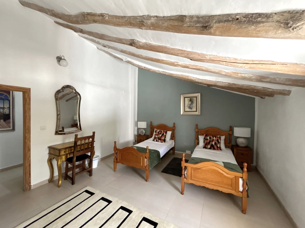 14 soveværelse Finca/Landehus til salg i Caniles med swimmingpool garage - € 1.250.000 (Ref: 9142442)