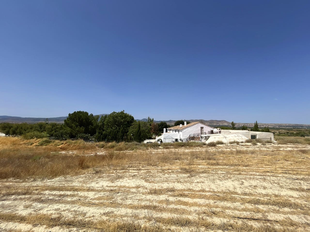 14 soveværelse Finca/Landehus til salg i Caniles med swimmingpool garage - € 1.250.000 (Ref: 9142442)