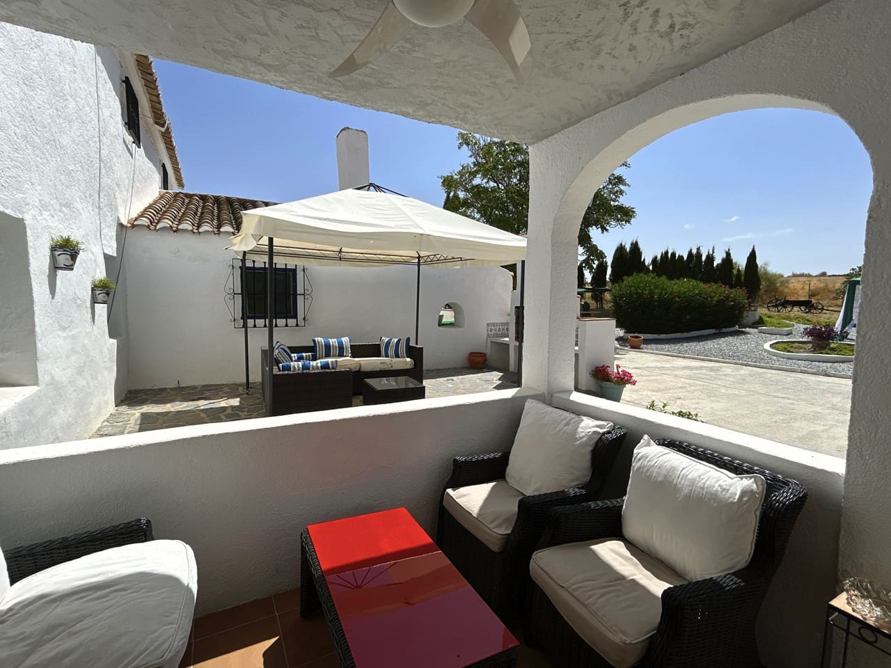 14 soveværelse Finca/Landehus til salg i Caniles med swimmingpool garage - € 1.250.000 (Ref: 9142442)