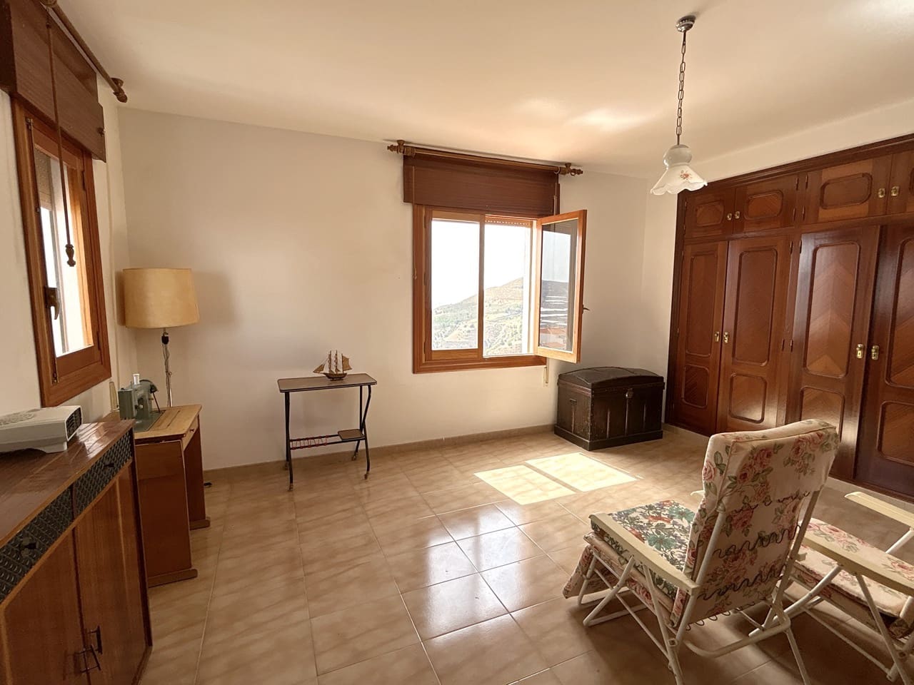 5 soveværelse Villa til salg i Gualchos med swimmingpool garage - € 395.000 (Ref: 9177795)