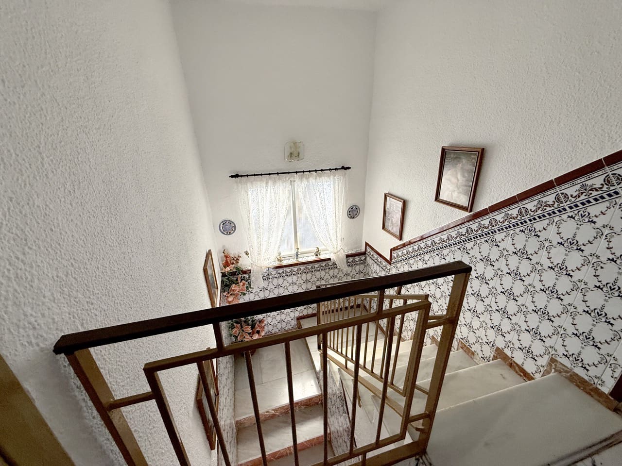 4 soverom Hus til salgs i Colomera med garasje - € 70 000 (Ref: 9188854)