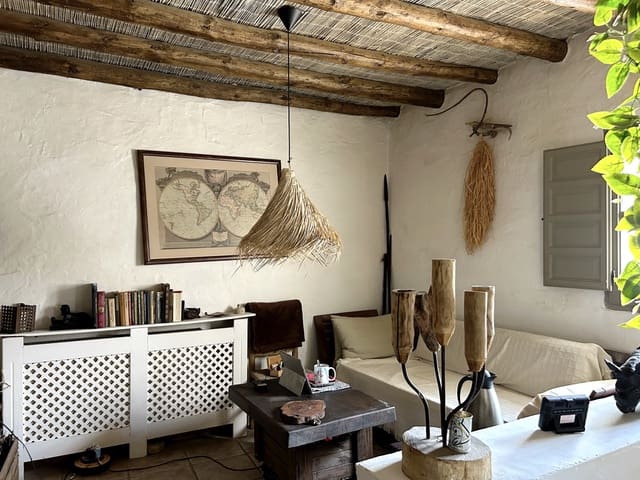 3 bedroom Finca/Country House for sale in Montefrío with pool - € 220,000 (Ref: 9198625)