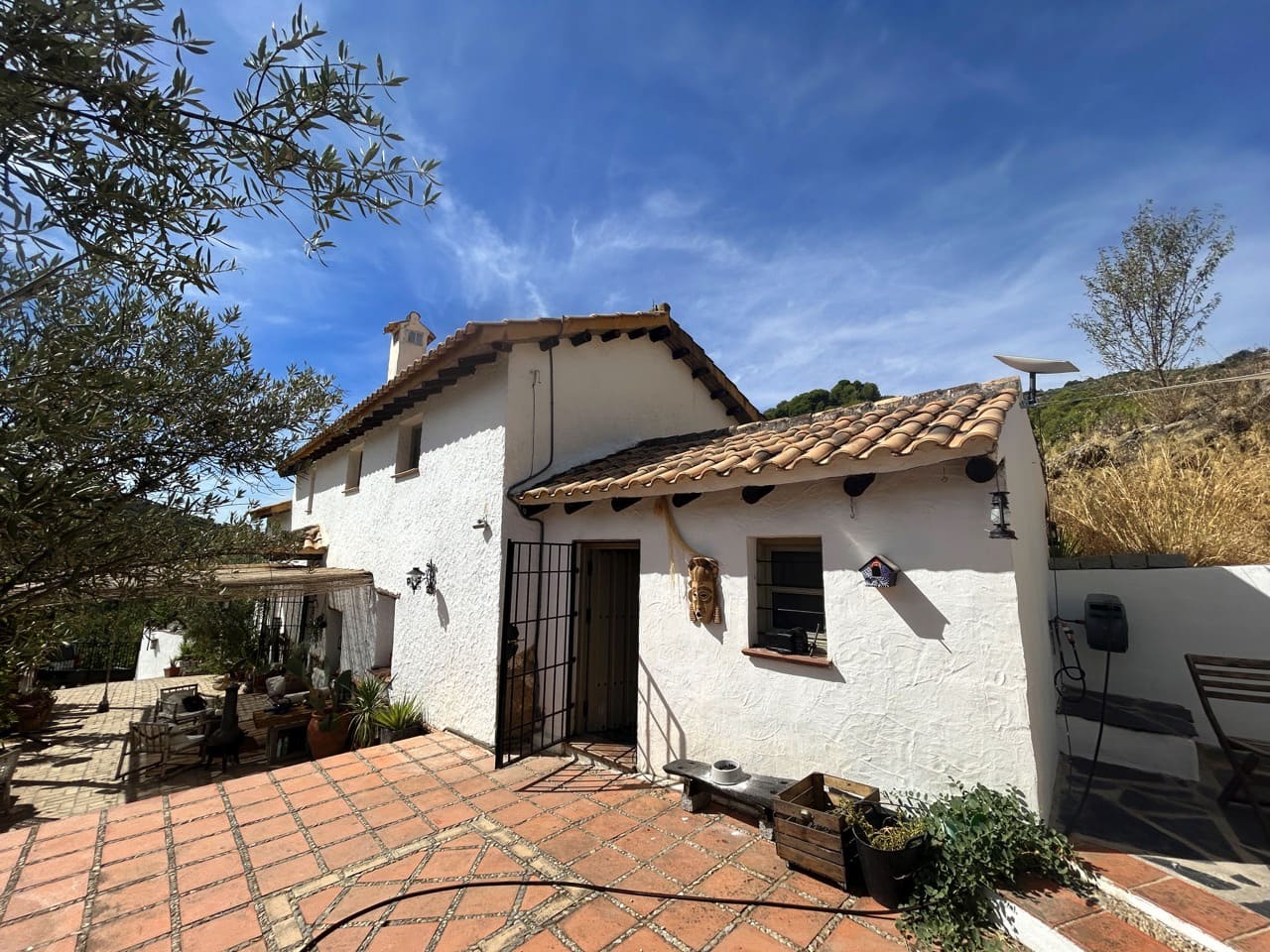 3 soverom Finca/Herregård til salgs i Montefrio med svømmebasseng - € 220 000 (Ref: 9198625)