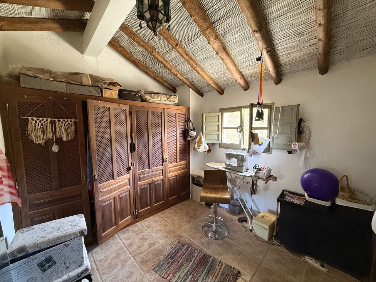 3 soverom Finca/Herregård til salgs i Montefrio med svømmebasseng - € 220 000 (Ref: 9198625)