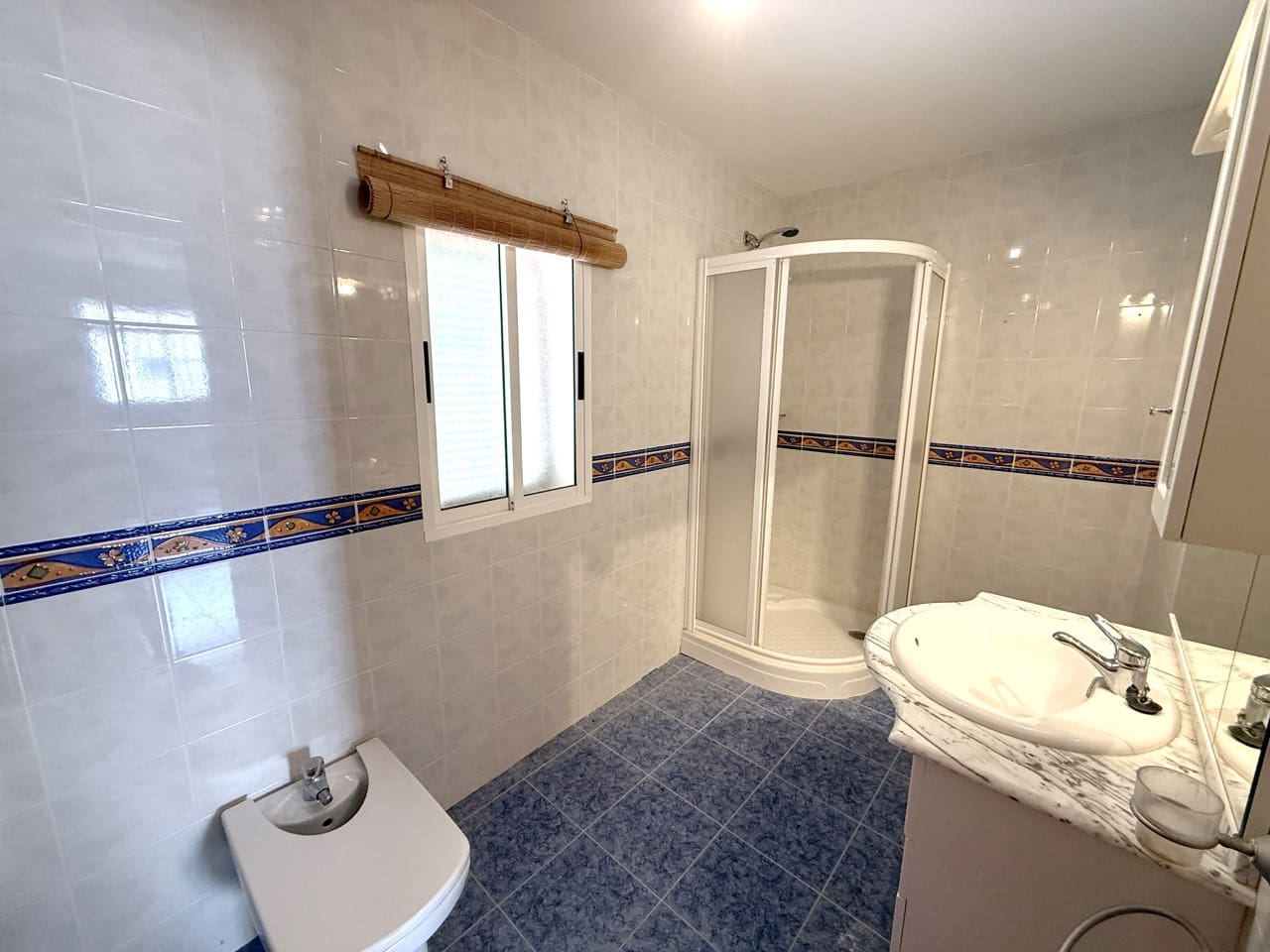 3 soverom Hus til salgs i Moclin - € 98 000 (Ref: 9230664)