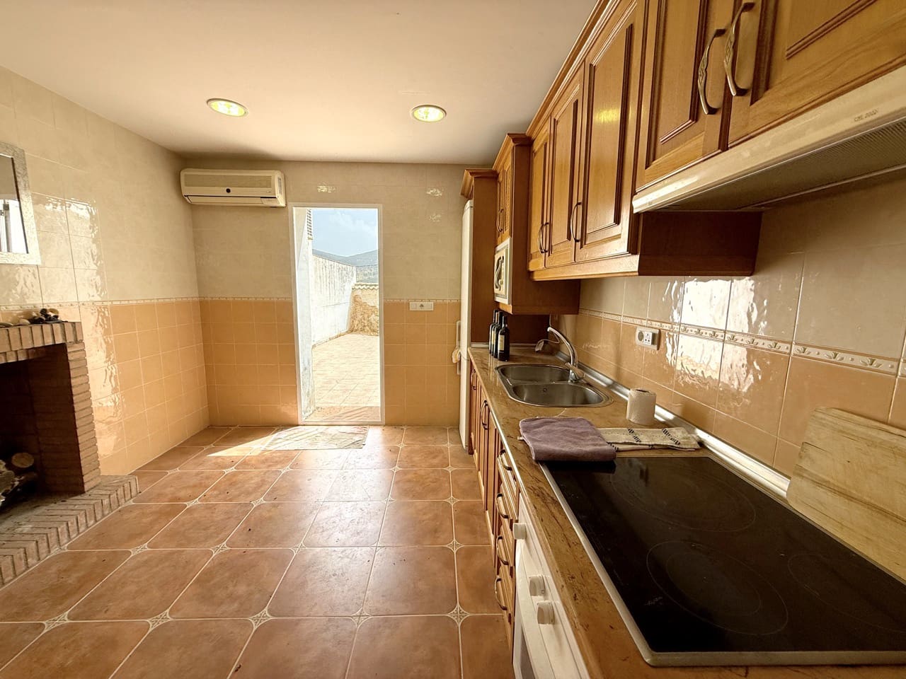 3 soverom Hus til salgs i Moclin - € 98 000 (Ref: 9230664)