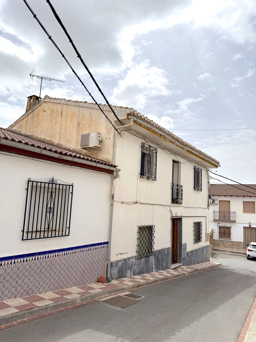 3 soverom Hus til salgs i Moclin - € 98 000 (Ref: 9230664)