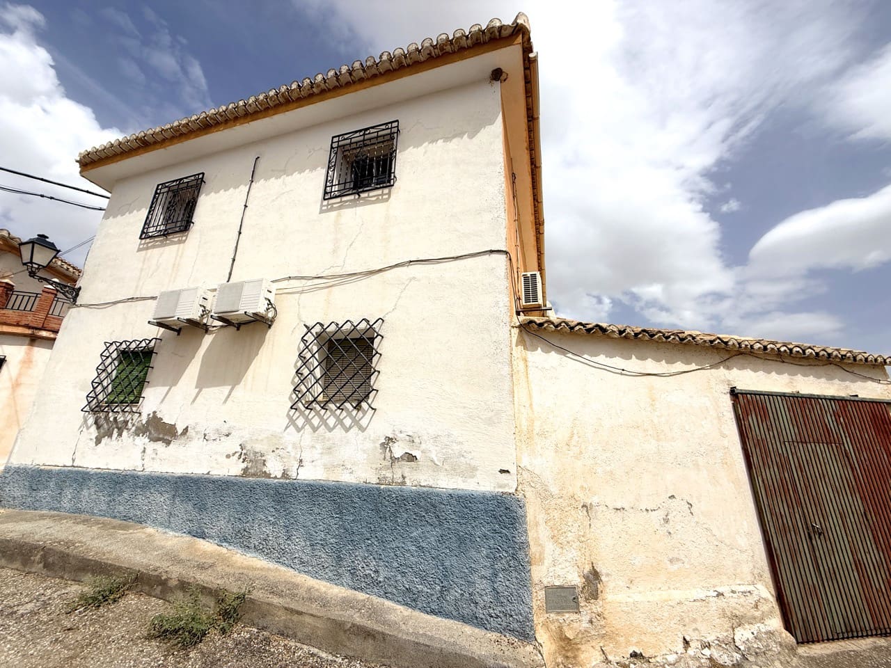 3 soverom Hus til salgs i Moclin - € 98 000 (Ref: 9230664)