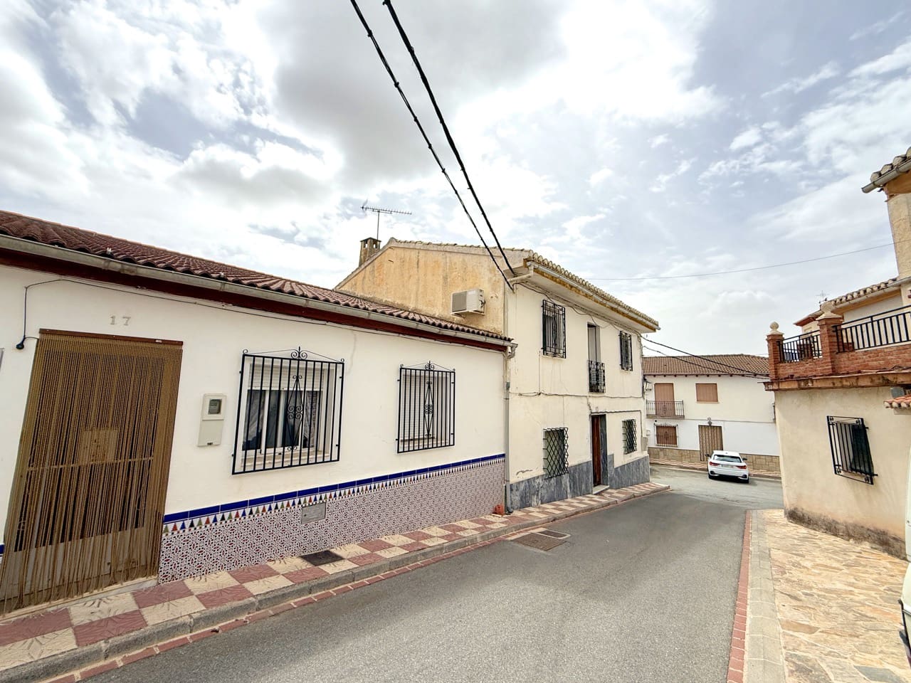 3 soverom Hus til salgs i Moclin - € 98 000 (Ref: 9230664)