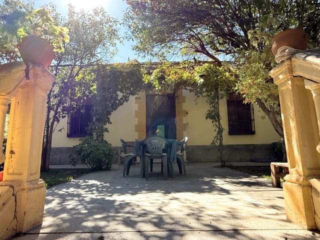 3 Zimmer Villa zu verkaufen in La Zubia mit Pool Garage - 320.000 € (Ref: 9230695)