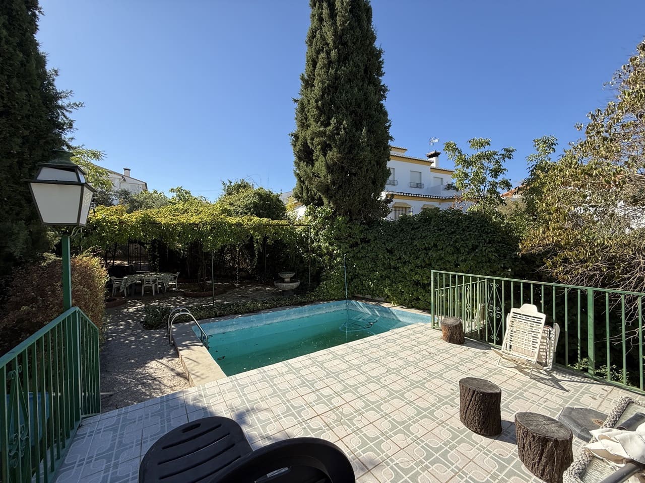 3 soverom Villa til salgs i La Zubia med svømmebasseng garasje - € 320 000 (Ref: 9230695)