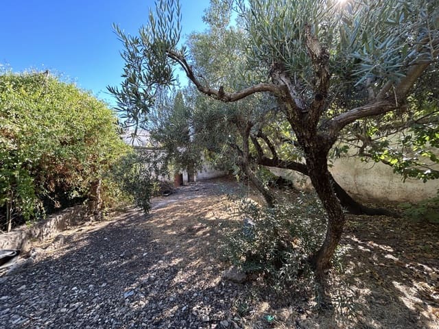 3 Zimmer Villa zu verkaufen in La Zubia mit Pool Garage - 320.000 € (Ref: 9230695)