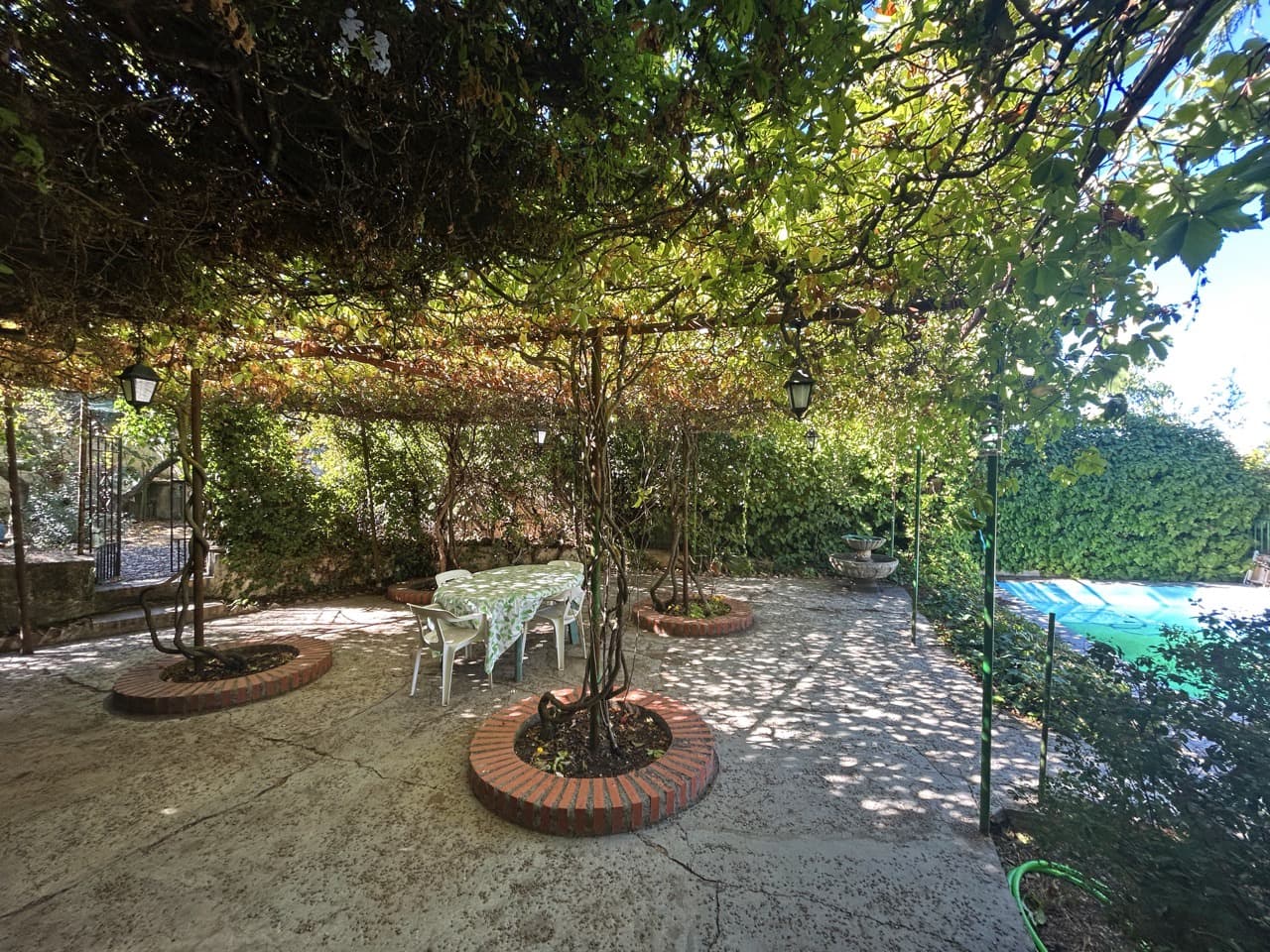 3 soverom Villa til salgs i La Zubia med svømmebasseng garasje - € 320 000 (Ref: 9230695)