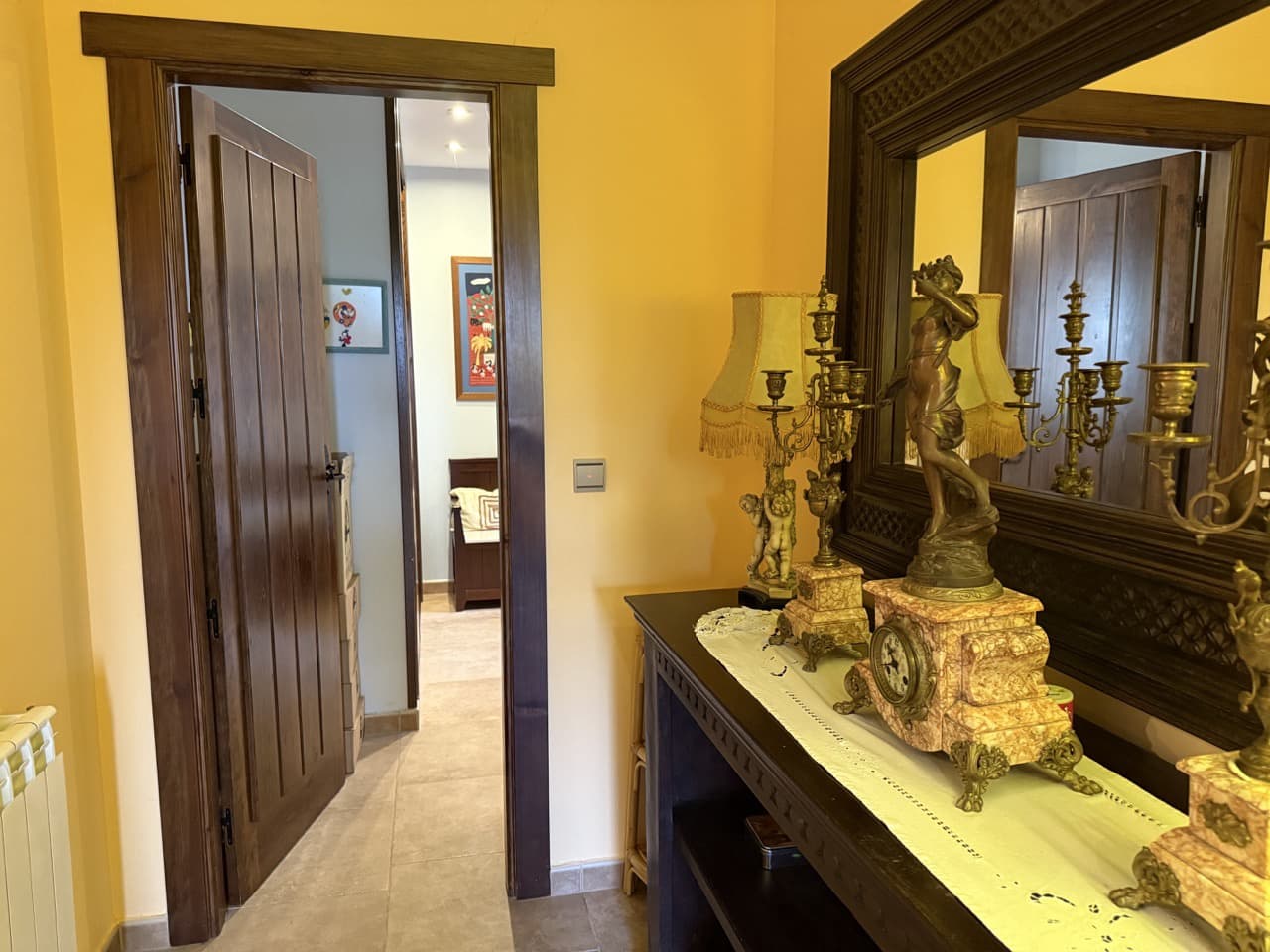 6 soveværelse Finca/Landehus til salg i Colomera med swimmingpool garage - € 1.500.000 (Ref: 9243468)