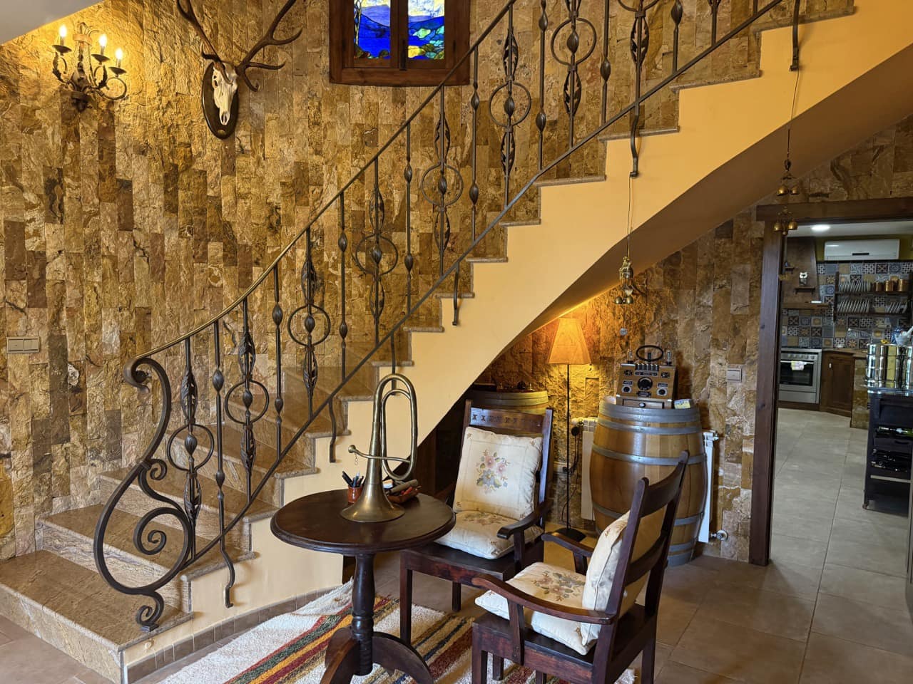 6 soveværelse Finca/Landehus til salg i Colomera med swimmingpool garage - € 1.500.000 (Ref: 9243468)