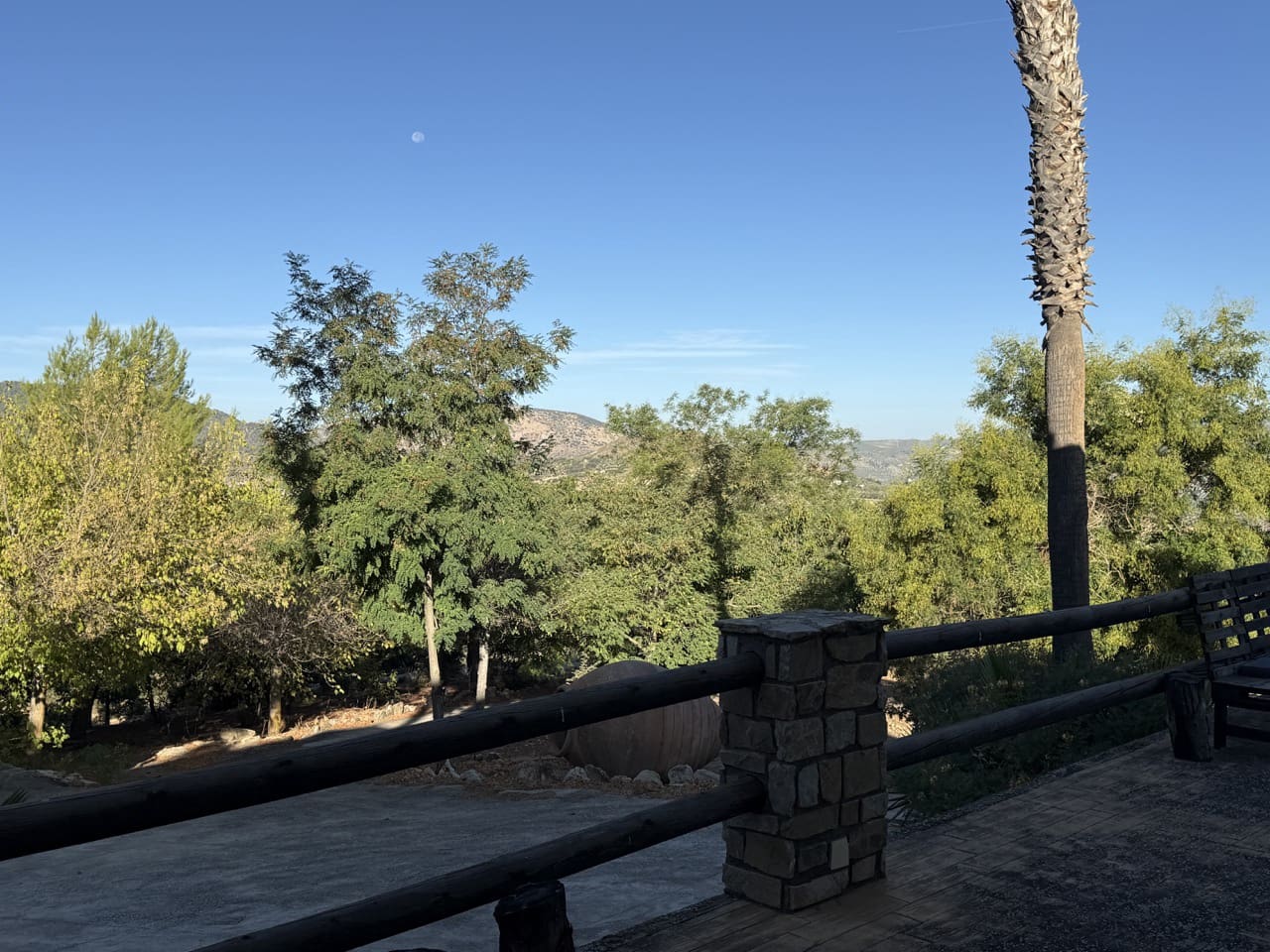 6 soveværelse Finca/Landehus til salg i Colomera med swimmingpool garage - € 1.500.000 (Ref: 9243468)