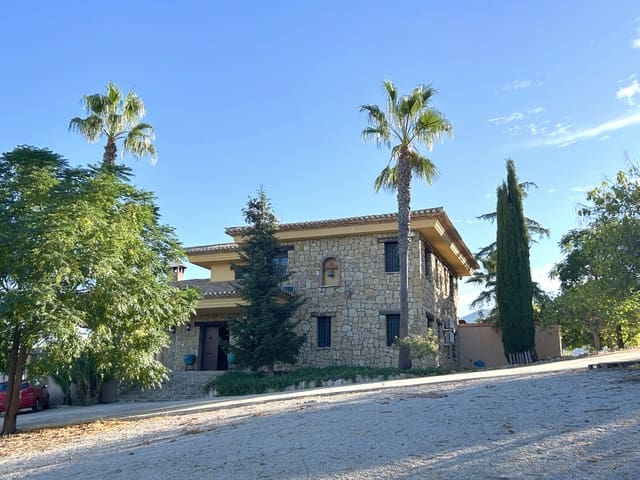 6 bedroom Finca/Country House for sale in Colomera with pool garage - € 1,500,000 (Ref: 9243468)