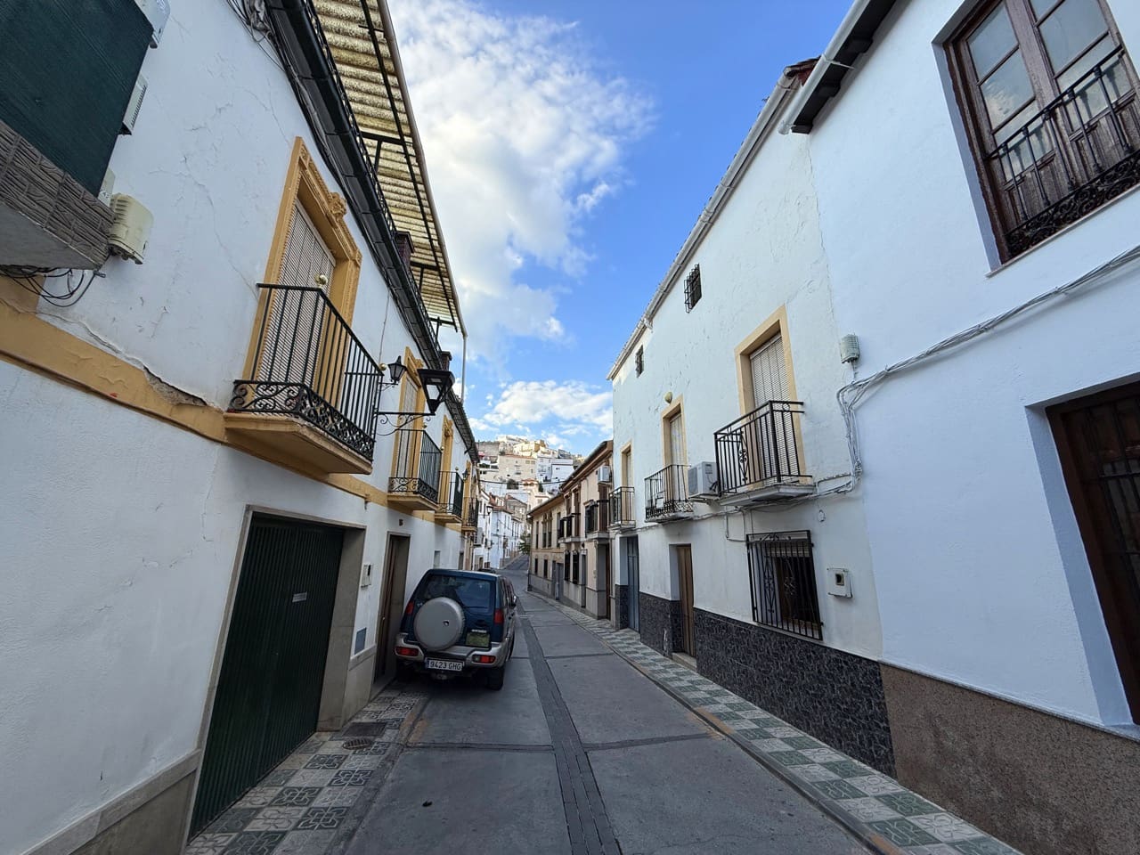 4 soveværelse Byhus til salg i Colomera - € 79.000 (Ref: 9285707)