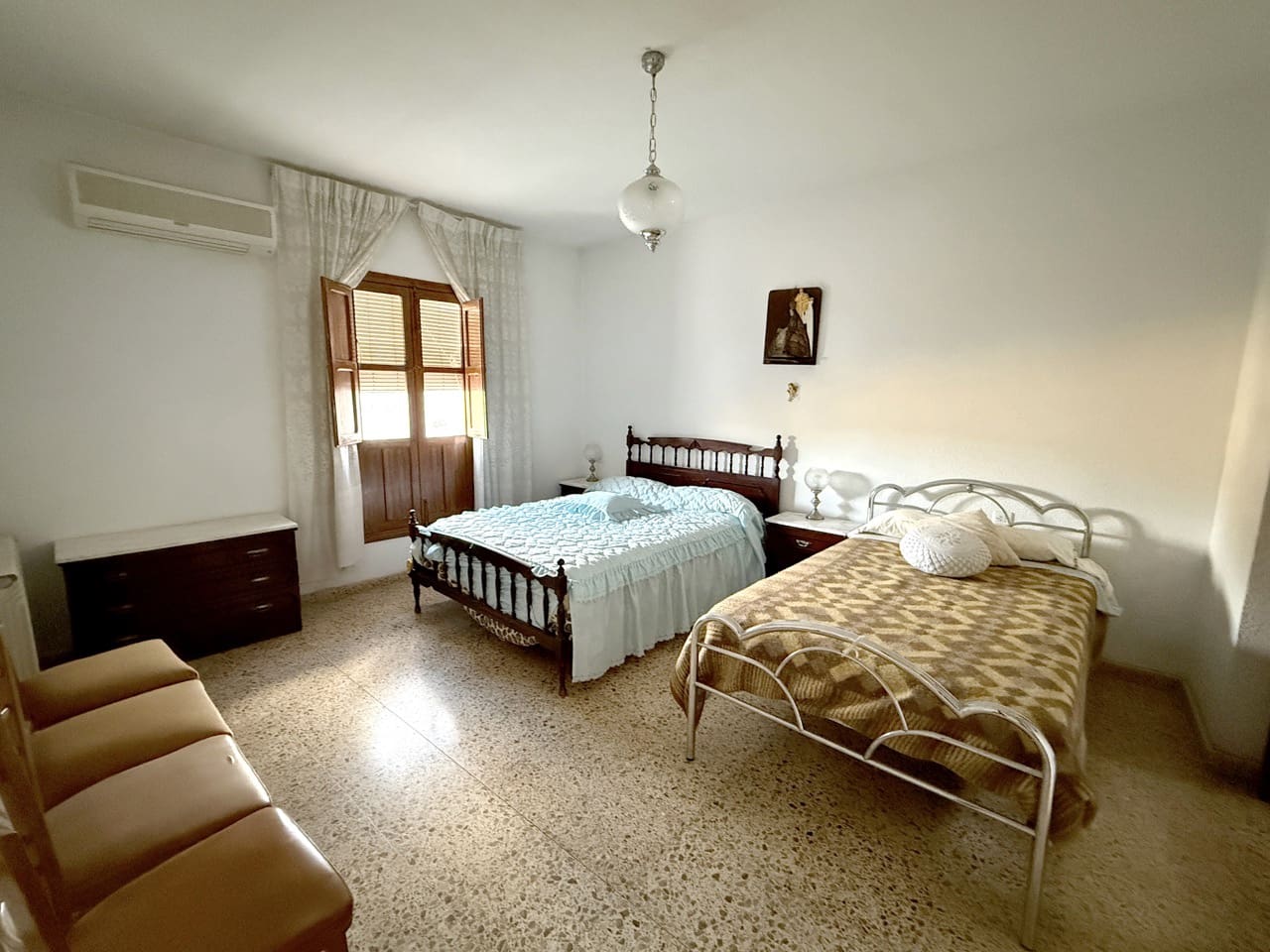 4 soveværelse Byhus til salg i Colomera - € 79.000 (Ref: 9285707)