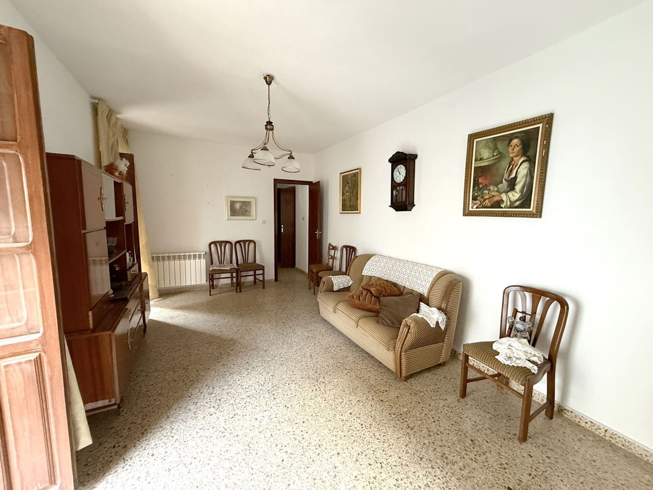 4 soveværelse Byhus til salg i Colomera - € 79.000 (Ref: 9285707)