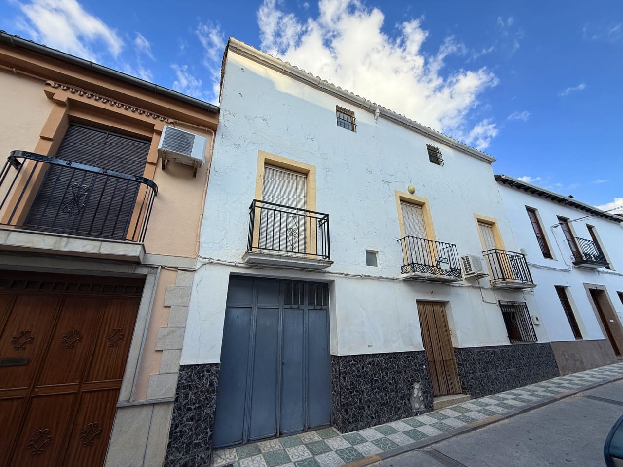 4 soveværelse Byhus til salg i Colomera - € 79.000 (Ref: 9285707)