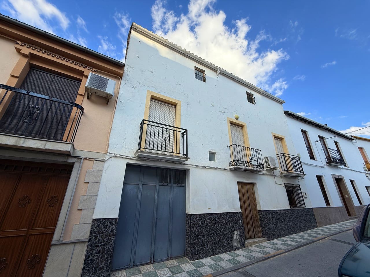 4 soveværelse Byhus til salg i Colomera - € 79.000 (Ref: 9285707)