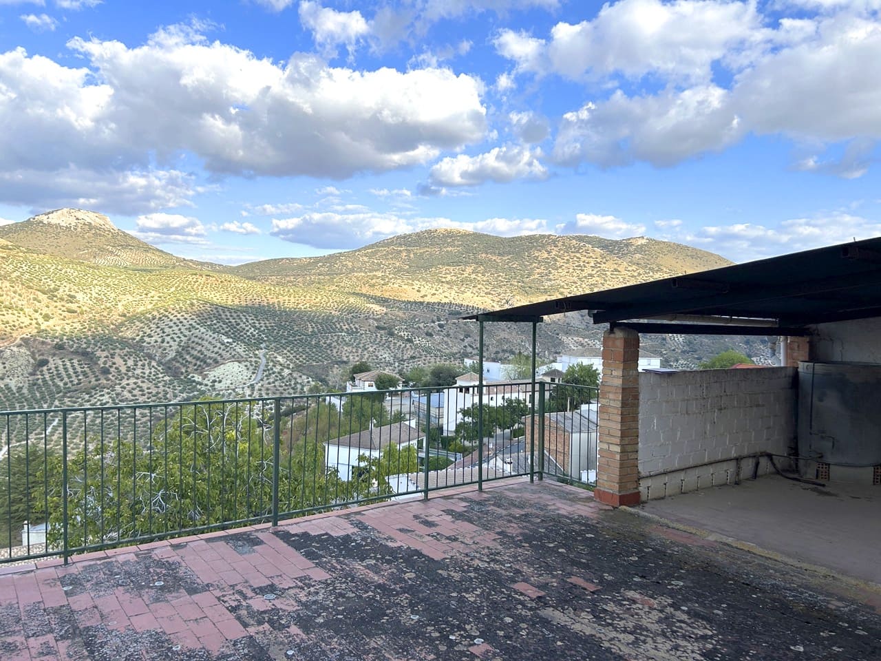 4 soveværelse Byhus til salg i Colomera - € 79.000 (Ref: 9285707)