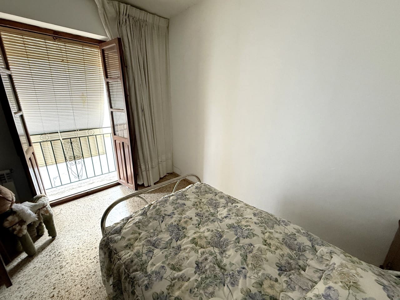 4 soveværelse Byhus til salg i Colomera - € 79.000 (Ref: 9285707)