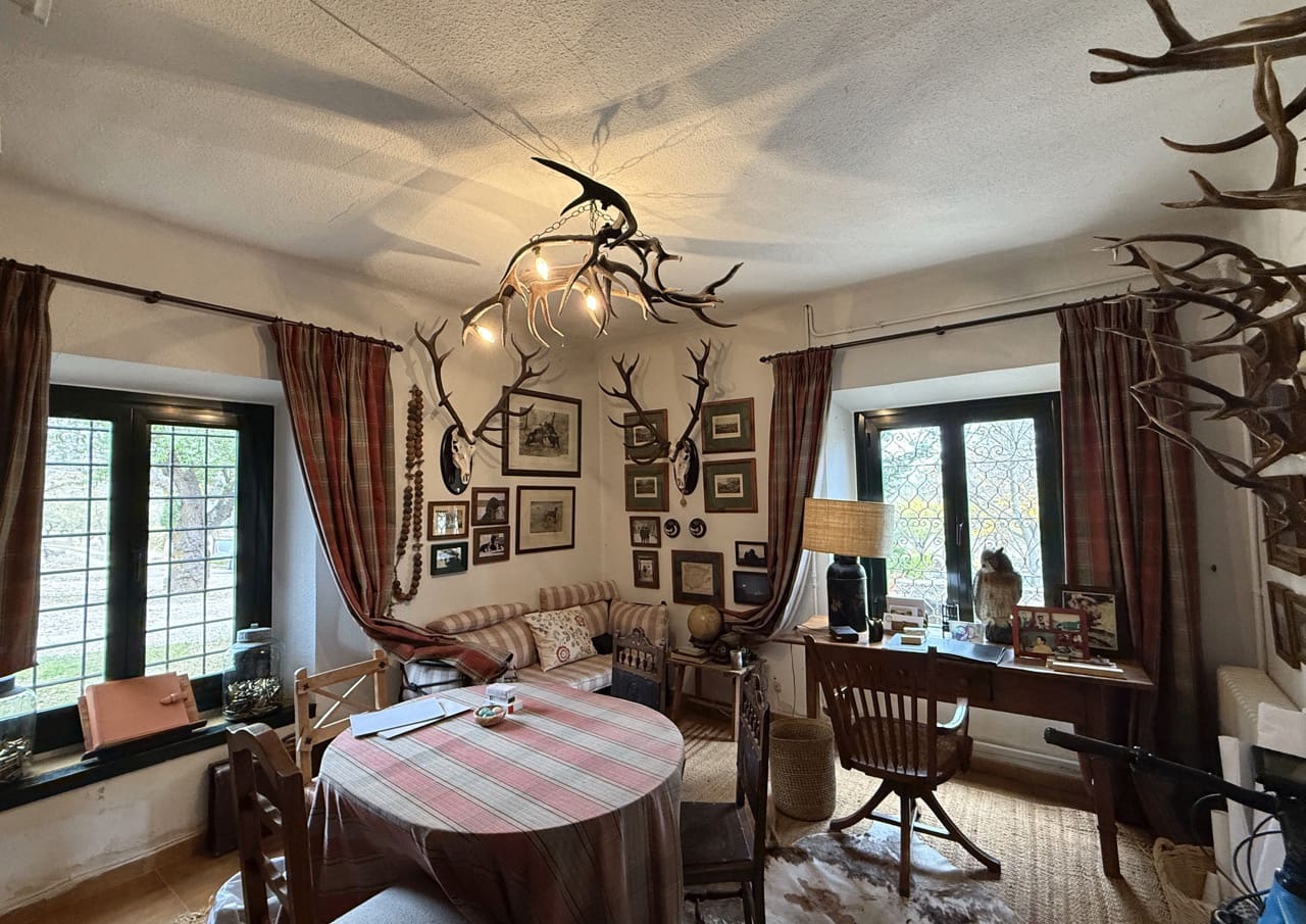 9 sypialnia Finka/Dom wiejski na sprzedaż w Puebla de Don Fadrique z basenem garażem - 7 200 000 € (Ref: 9393478)