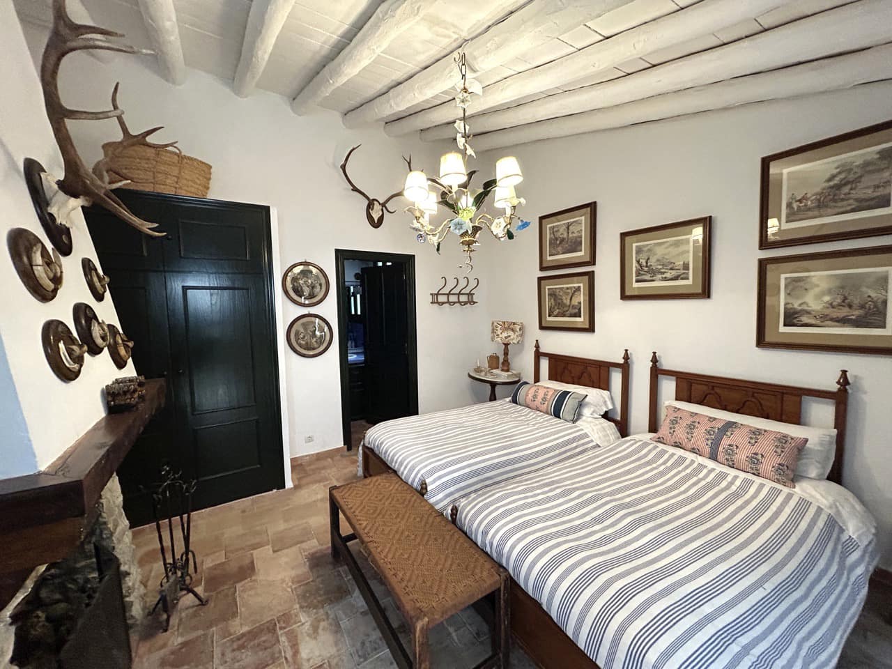 9 sypialnia Finka/Dom wiejski na sprzedaż w Puebla de Don Fadrique z basenem garażem - 7 200 000 € (Ref: 9393478)