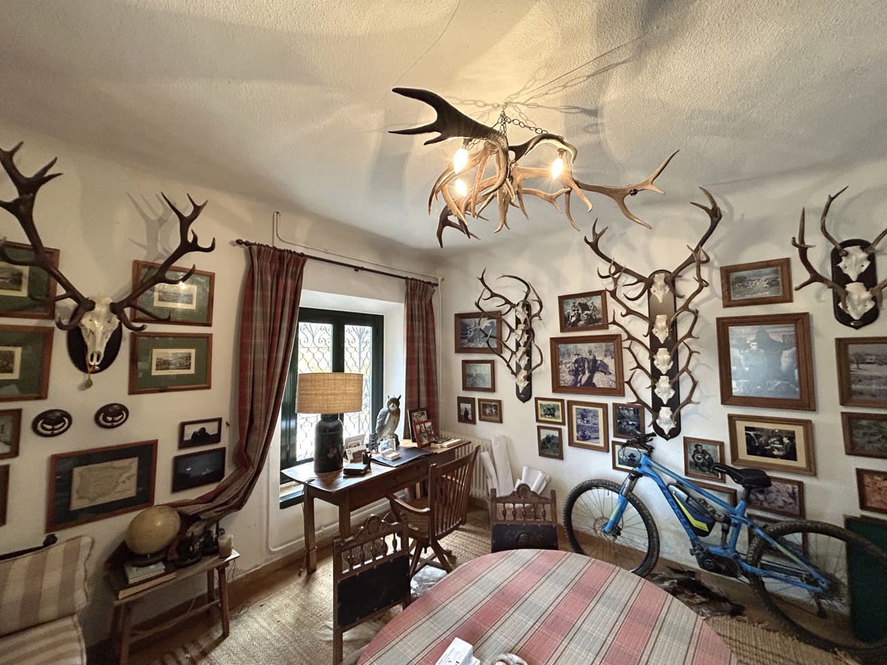 9 sypialnia Finka/Dom wiejski na sprzedaż w Puebla de Don Fadrique z basenem garażem - 7 200 000 € (Ref: 9393478)