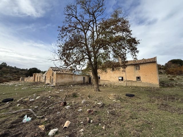 Finca/Hus på landet till salu i Puebla de Don Fadrique - 880 000 € (Ref: 9395396)