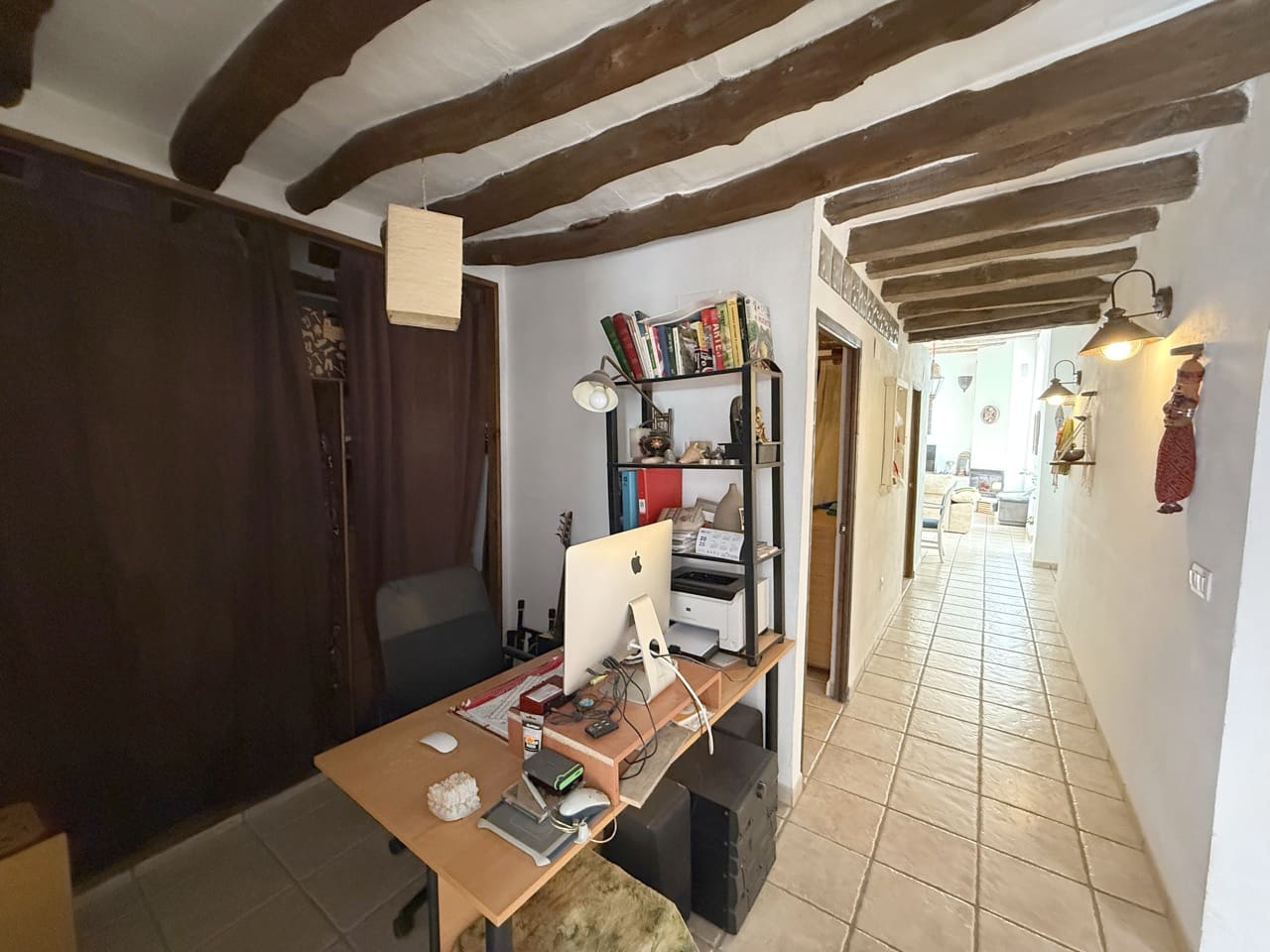 9 bedroom Guesthouse/B & B for sale in Montefrio with garage - € 375,000 (Ref: 9395397)