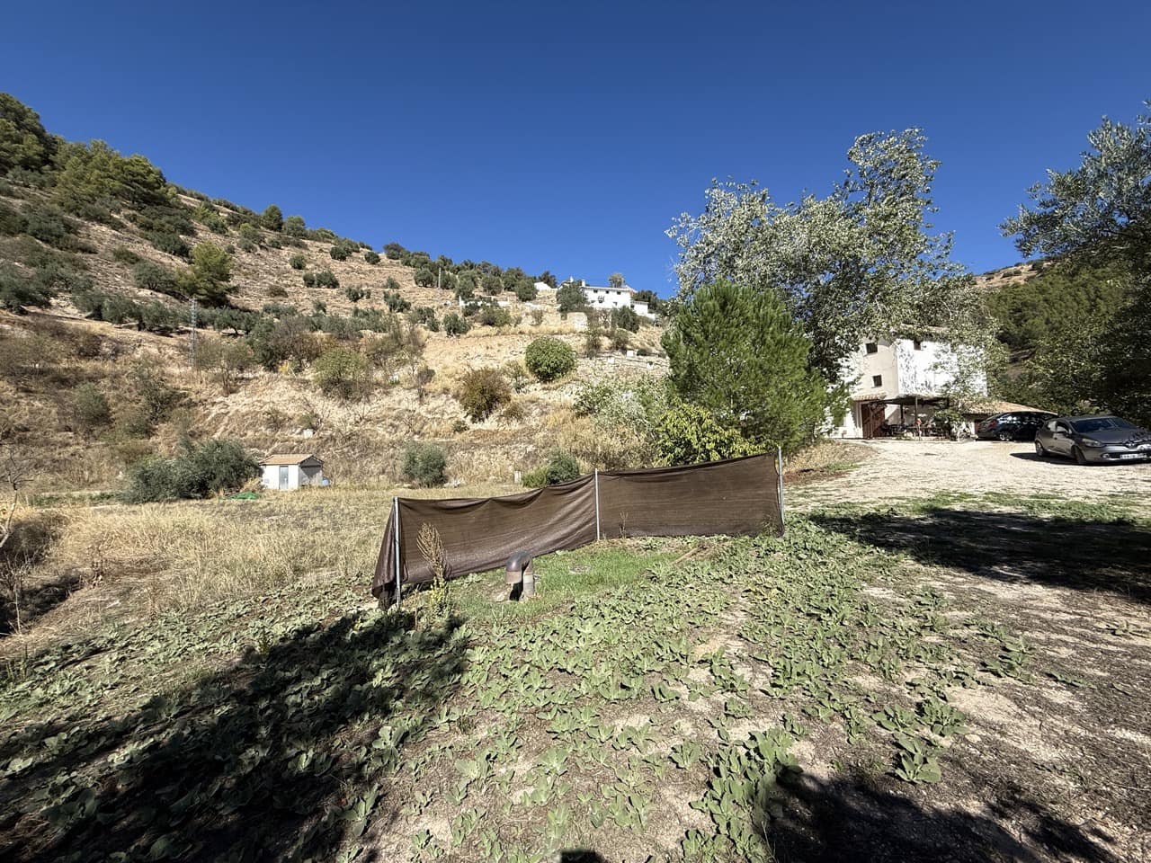 9 bedroom Guesthouse/B & B for sale in Montefrio with garage - € 375,000 (Ref: 9395397)