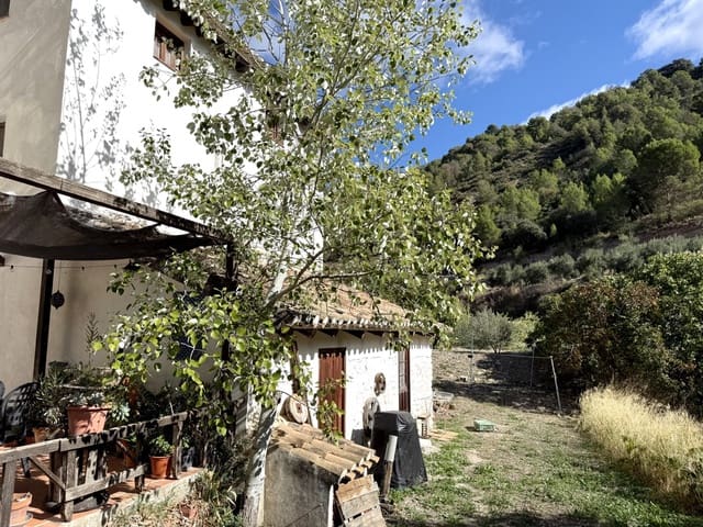 9 quarto Pousada para venda em Montefrío com garagem - 375 000 € (Ref: 9395397)